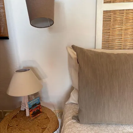 Típica Lanzarote House Only Adults Bed and breakfast Tías