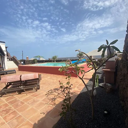 Típica Lanzarote House Only Adults Tías