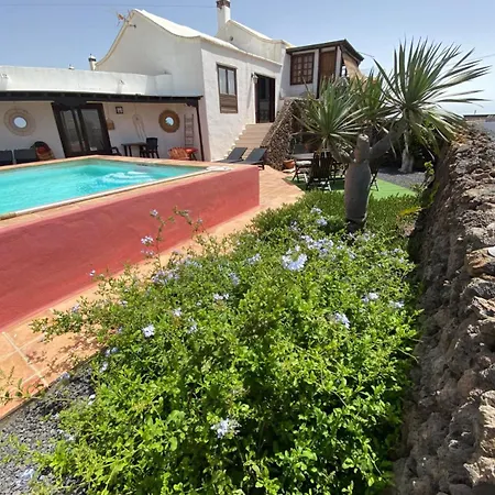 Tatil Evi Guest House Ysabela Suite Privada Y Habitaciones Con Bano Compartido (Adults Only) Tías